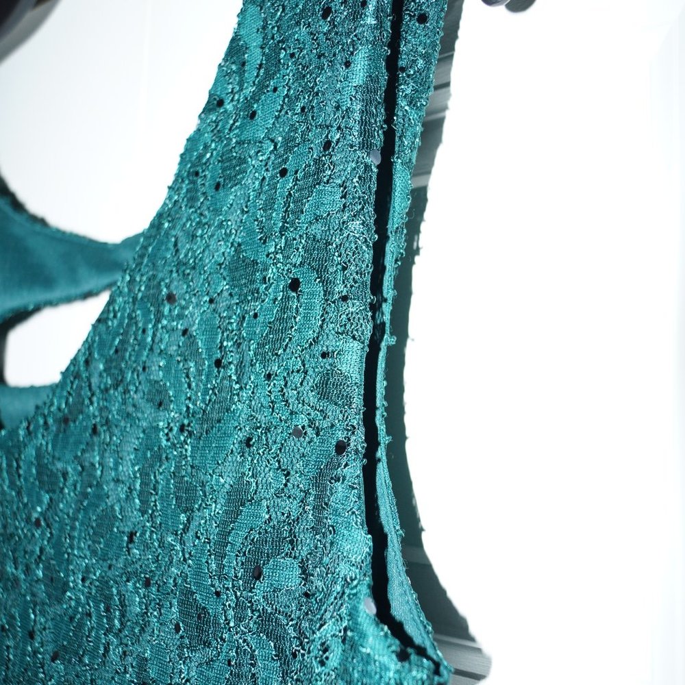 WOMEN'S FORMAL DRESS - Picture 7 of 8